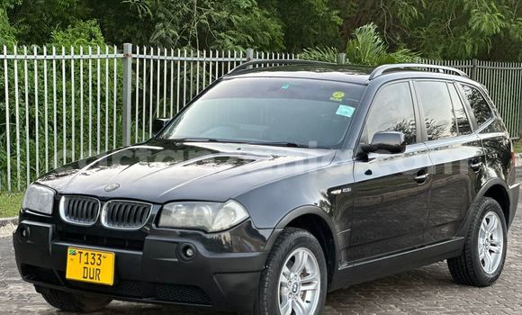 Nunua Ilio tumika BMW X3 Nyeusi Gari ndani ya Dar es Salaam nchini Dar es Salaam