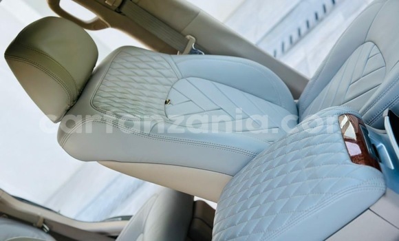 Buy Used Toyota Land Cruiser Black Car in Dar es Salaam in Dar es Salaam Buy Used Toyota Land Cruiser Black Car in Dar es Salaam in Dar es Salaam