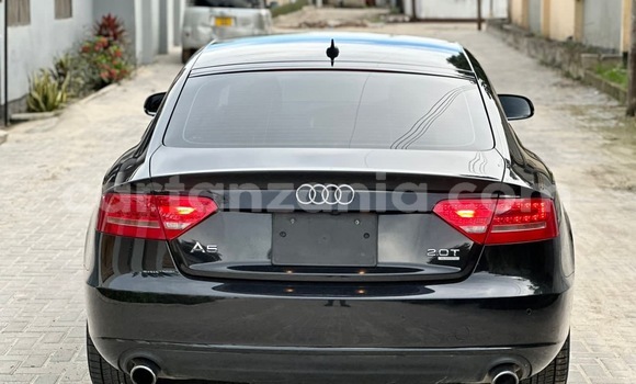 Nunua Imported Audi A5 Nyeusi Gari ndani ya Dar es Salaam nchini Dar es Salaam Nunua Imported Audi A5 Nyeusi Gari ndani ya Dar es Salaam nchini Dar es Salaam