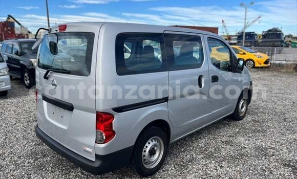 Buy Import Nissan Vanette Silver Car in Dar es Salaam in Dar es Salaam Buy Import Nissan Vanette Silver Car in Dar es Salaam in Dar es Salaam
