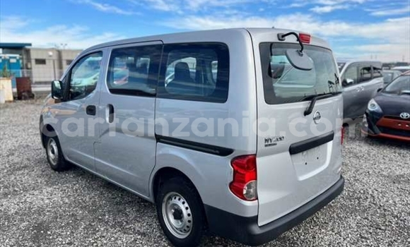 Buy Import Nissan Vanette Silver Car in Dar es Salaam in Dar es Salaam Buy Import Nissan Vanette Silver Car in Dar es Salaam in Dar es Salaam