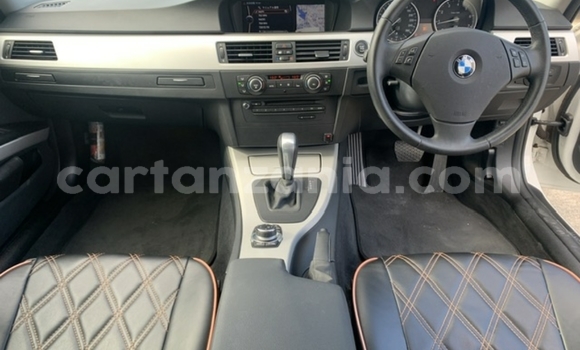 Nunua Imported BMW 3–Series Nyeupe Gari ndani ya Dar es Salaam nchini Dar es Salaam Nunua Imported BMW 3–Series Nyeupe Gari ndani ya Dar es Salaam nchini Dar es Salaam