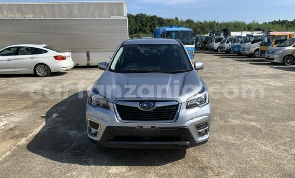 Nunua Imported Subaru Forester Fedha Gari ndani ya Dar es Salaam nchini Dar es Salaam