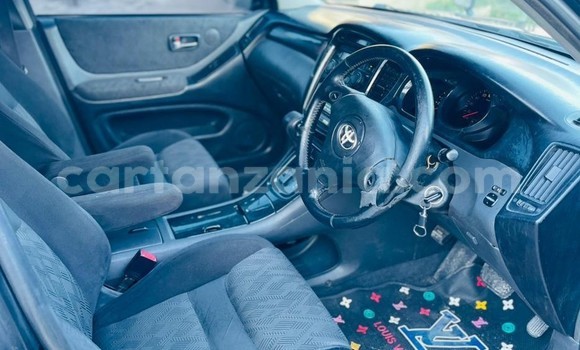 Buy Used Toyota Harrier Black Car in Dar es Salaam in Dar es Salaam Buy Used Toyota Harrier Black Car in Dar es Salaam in Dar es Salaam