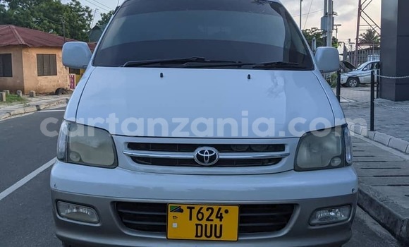 Nunua Ilio tumika Toyota Noah Nyingine Gari ndani ya Bariadi nchini Simiyu