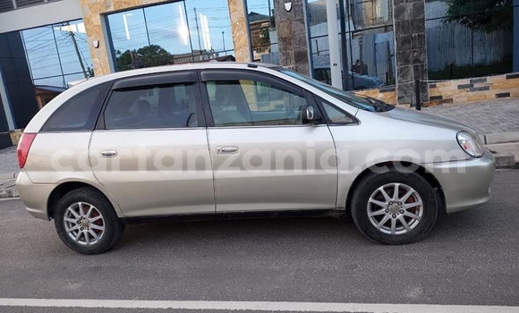 Buy Used Toyota Nadia Other Car in Babati Urban in Manyara Buy Used Toyota Nadia Other Car in Babati Urban in Manyara