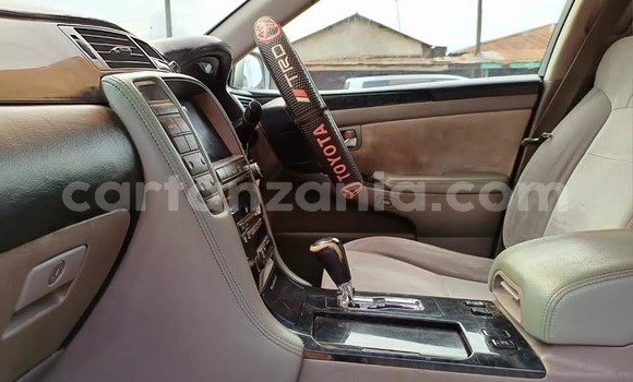 Buy Used Toyota Crown Other Car in Bagamoyo in Pwani Buy Used Toyota Crown Other Car in Bagamoyo in Pwani
