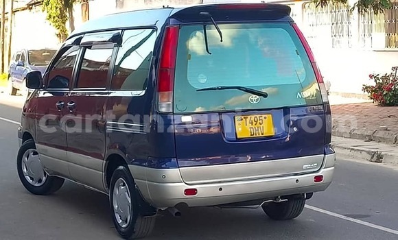Buy Used Toyota Noah Blue Car in Bagamoyo in Pwani Buy Used Toyota Noah Blue Car in Bagamoyo in Pwani