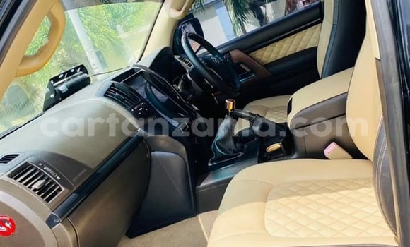Buy Used Toyota Land Cruiser Black Car in Arusha in Arusha Buy Used Toyota Land Cruiser Black Car in Arusha in Arusha