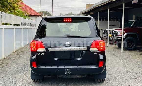 Buy Used Toyota Highlander Black Car in Babati Urban in Manyara Buy Used Toyota Highlander Black Car in Babati Urban in Manyara