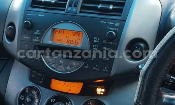 Nunua Ilio tumika Toyota RAV4 Nyeusi Gari ndani ya Dar es Salaam nchini Dar es Salaam Nunua Ilio tumika Toyota RAV4 Nyeusi Gari ndani ya Dar es Salaam nchini Dar es Salaam