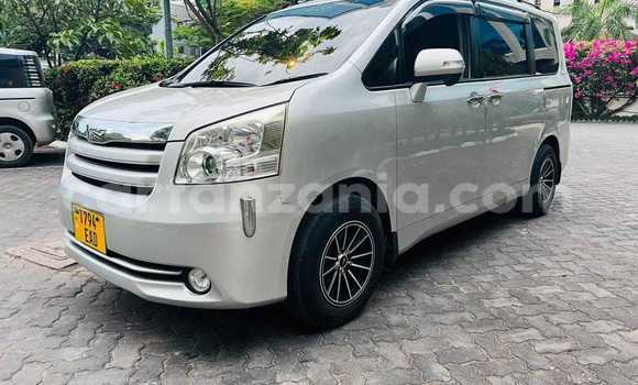 Buy Used Toyota Noah Other Car in Bahi in Dodoma