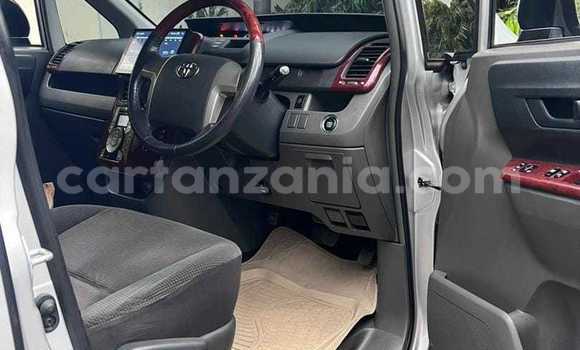 Nunua Ilio tumika Toyota Noah Nyingine Gari ndani ya Bahi nchini Dodoma Nunua Ilio tumika Toyota Noah Nyingine Gari ndani ya Bahi nchini Dodoma