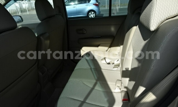 Nunua Imported Nissan Tiida Beige Gari ndani ya Dar es Salaam nchini Dar es Salaam Nunua Imported Nissan Tiida Beige Gari ndani ya Dar es Salaam nchini Dar es Salaam