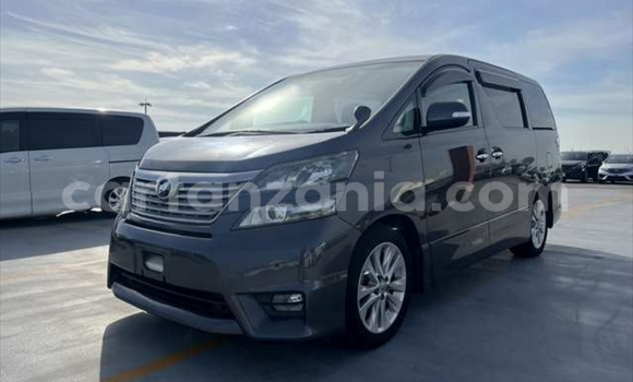 Buy Import Toyota Vellfire Other Car in Dar es Salaam in Dar es Salaam Buy Import Toyota Vellfire Other Car in Dar es Salaam in Dar es Salaam