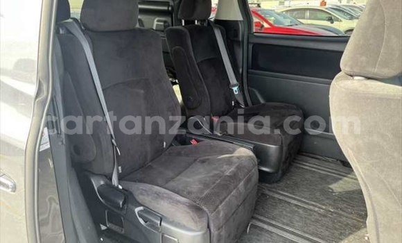 Buy Import Toyota Vellfire Other Car in Dar es Salaam in Dar es Salaam Buy Import Toyota Vellfire Other Car in Dar es Salaam in Dar es Salaam