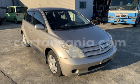 Nunua Imported Toyota IST Nyingine Gari ndani ya Dar es Salaam nchini Dar es Salaam Nunua Imported Toyota IST Nyingine Gari ndani ya Dar es Salaam nchini Dar es Salaam