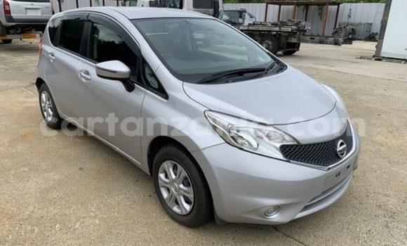 Nunua Imported Nissan Note Fedha Gari ndani ya Dar es Salaam nchini Dar es Salaam Nunua Imported Nissan Note Fedha Gari ndani ya Dar es Salaam nchini Dar es Salaam