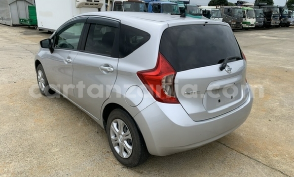 Nunua Imported Nissan Note Fedha Gari ndani ya Dar es Salaam nchini Dar es Salaam Nunua Imported Nissan Note Fedha Gari ndani ya Dar es Salaam nchini Dar es Salaam