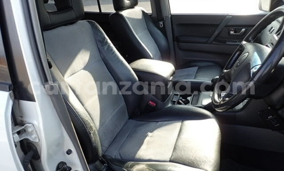 Buy Import Mitsubishi Pajero Other Car in Dar es Salaam in Dar es Salaam Buy Import Mitsubishi Pajero Other Car in Dar es Salaam in Dar es Salaam