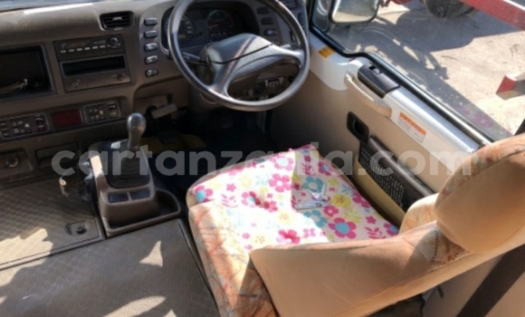 Buy Import Mitsubishi Rossa White Truck in Dar es Salaam in Dar es Salaam Buy Import Mitsubishi Rossa White Truck in Dar es Salaam in Dar es Salaam