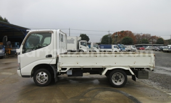 Buy Import Toyota Dyna White Truck in Dar es Salaam in Dar es Salaam Buy Import Toyota Dyna White Truck in Dar es Salaam in Dar es Salaam