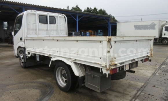 Buy Import Toyota Dyna White Truck in Dar es Salaam in Dar es Salaam Buy Import Toyota Dyna White Truck in Dar es Salaam in Dar es Salaam