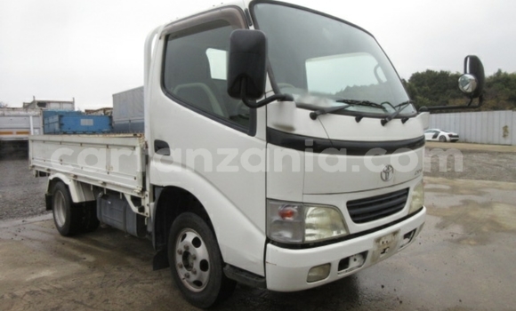 Buy Import Toyota Dyna White Truck in Dar es Salaam in Dar es Salaam Buy Import Toyota Dyna White Truck in Dar es Salaam in Dar es Salaam