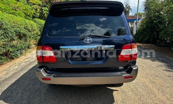 Nunua Imported Toyota Land Cruiser Nyingine Gari ndani ya Dar es Salaam nchini Dar es Salaam Nunua Imported Toyota Land Cruiser Nyingine Gari ndani ya Dar es Salaam nchini Dar es Salaam