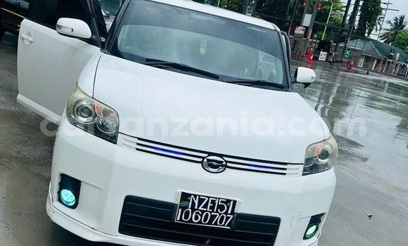 Buy Used Honda Accord White Car in Dar es Salaam in Dar es Salaam Buy Used Honda Accord White Car in Dar es Salaam in Dar es Salaam