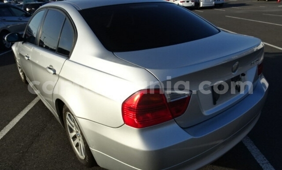 Nunua Imported BMW 3–Series Fedha Gari ndani ya Dar es Salaam nchini Dar es Salaam Nunua Imported BMW 3–Series Fedha Gari ndani ya Dar es Salaam nchini Dar es Salaam