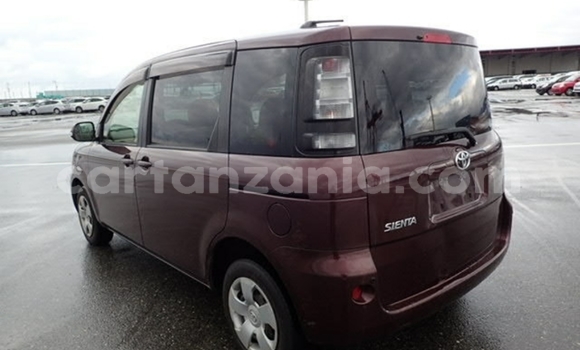 Nunua Imported Toyota Sienta Brown Gari ndani ya Dar es Salaam nchini Dar es Salaam Nunua Imported Toyota Sienta Brown Gari ndani ya Dar es Salaam nchini Dar es Salaam
