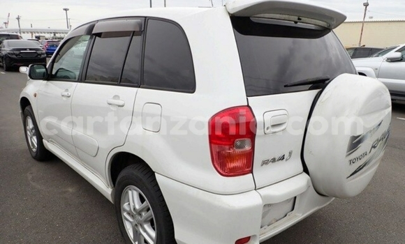 Buy Import Toyota RAV4 White Car in Dar es Salaam in Dar es Salaam Buy Import Toyota RAV4 White Car in Dar es Salaam in Dar es Salaam