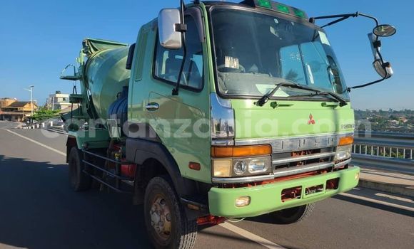 Nunua Ilio tumika Mitsubishi Van Nyingine Lori ndani ya Bariadi nchini Simiyu Nunua Ilio tumika Mitsubishi Van Nyingine Lori ndani ya Bariadi nchini Simiyu