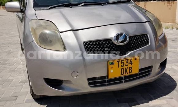 Nunua Ilio tumika Toyota Vitz Nyingine Gari ndani ya Bariadi nchini Simiyu Nunua Ilio tumika Toyota Vitz Nyingine Gari ndani ya Bariadi nchini Simiyu