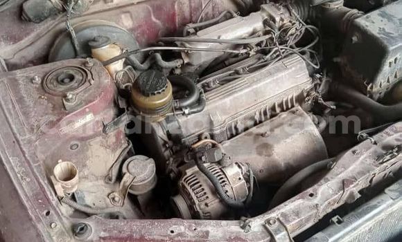 Nunua Ilio tumika Toyota RAV4 Nyekundu Gari ndani ya Bariadi nchini Simiyu Nunua Ilio tumika Toyota RAV4 Nyekundu Gari ndani ya Bariadi nchini Simiyu