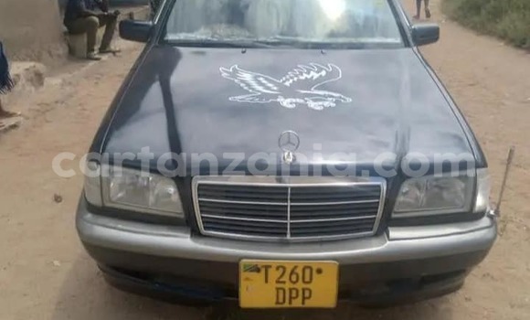 Buy Used Mercedes-Benz C-Classe Black Car in Bariadi in Simiyu
