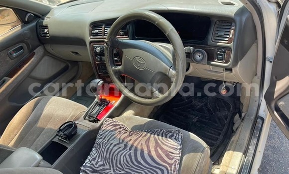 Nunua Ilio tumika Mercedes-Benz GLC 250D Nyeupe Gari ndani ya Bahi nchini Dodoma Nunua Ilio tumika Mercedes-Benz GLC 250D Nyeupe Gari ndani ya Bahi nchini Dodoma