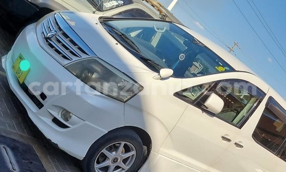 Buy Used Toyota Alphard White Car in Bahi in Dodoma