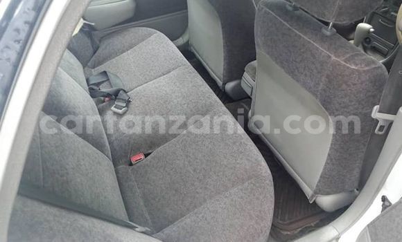 Nunua Ilio tumika Toyota Corolla Nyeupe Gari ndani ya Dar es Salaam nchini Dar es Salaam Nunua Ilio tumika Toyota Corolla Nyeupe Gari ndani ya Dar es Salaam nchini Dar es Salaam