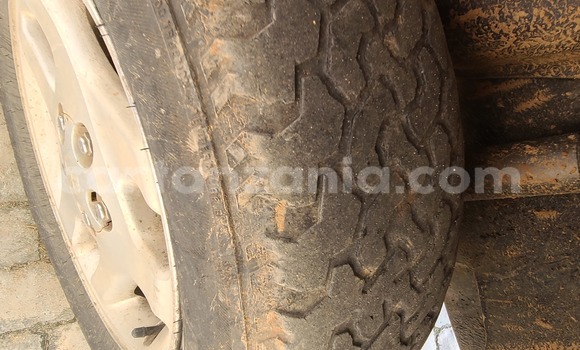 Nunua Ilio tumika Toyota RAV4 Nyekundu Gari ndani ya Iringa nchini Iringa Nunua Ilio tumika Toyota RAV4 Nyekundu Gari ndani ya Iringa nchini Iringa