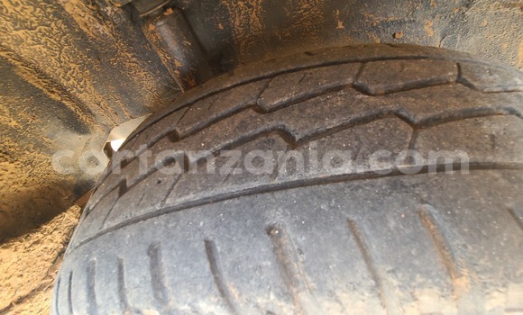 Nunua Ilio tumika Toyota RAV4 Nyekundu Gari ndani ya Iringa nchini Iringa Nunua Ilio tumika Toyota RAV4 Nyekundu Gari ndani ya Iringa nchini Iringa