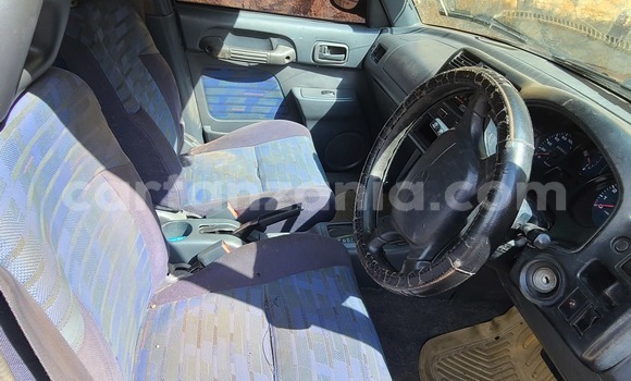 Nunua Ilio tumika Toyota RAV4 Nyekundu Gari ndani ya Iringa nchini Iringa Nunua Ilio tumika Toyota RAV4 Nyekundu Gari ndani ya Iringa nchini Iringa