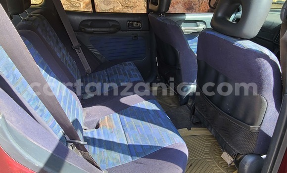 Nunua Ilio tumika Toyota RAV4 Nyekundu Gari ndani ya Iringa nchini Iringa Nunua Ilio tumika Toyota RAV4 Nyekundu Gari ndani ya Iringa nchini Iringa