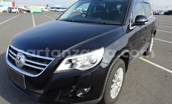 Nunua Imported Volkswagen Tiguan Nyeusi Gari ndani ya Dar es Salaam nchini Dar es Salaam Nunua Imported Volkswagen Tiguan Nyeusi Gari ndani ya Dar es Salaam nchini Dar es Salaam