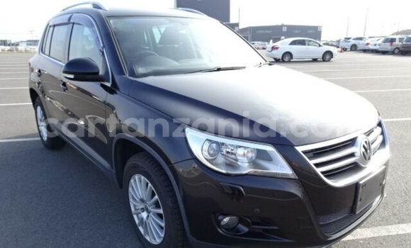 Nunua Imported Volkswagen Tiguan Nyeusi Gari ndani ya Dar es Salaam nchini Dar es Salaam Nunua Imported Volkswagen Tiguan Nyeusi Gari ndani ya Dar es Salaam nchini Dar es Salaam