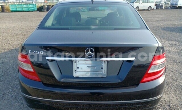 Nunua Imported Mercedes‒Benz C–Class Nyeusi Gari ndani ya Dar es Salaam nchini Dar es Salaam Nunua Imported Mercedes‒Benz C–Class Nyeusi Gari ndani ya Dar es Salaam nchini Dar es Salaam