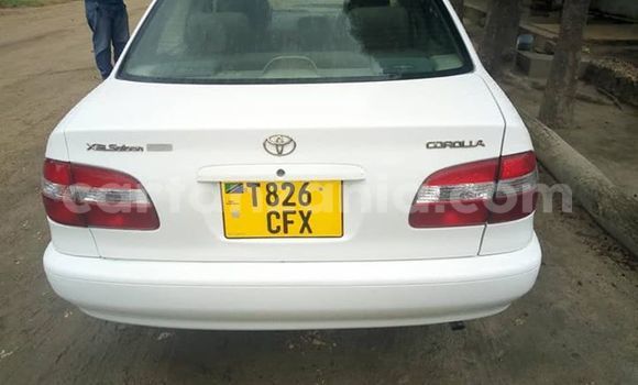 Nunua Ilio tumika Toyota Corolla Nyeupe Gari ndani ya Dar es Salaam nchini Dar es Salaam Nunua Ilio tumika Toyota Corolla Nyeupe Gari ndani ya Dar es Salaam nchini Dar es Salaam