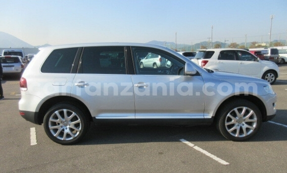 Buy Import Volkswagen Touareg Silver Car in Dar es Salaam in Dar es Salaam Buy Import Volkswagen Touareg Silver Car in Dar es Salaam in Dar es Salaam