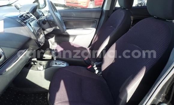 Nunua Imported Mitsubishi Mirage Nyeusi Gari ndani ya Dar es Salaam nchini Dar es Salaam Nunua Imported Mitsubishi Mirage Nyeusi Gari ndani ya Dar es Salaam nchini Dar es Salaam